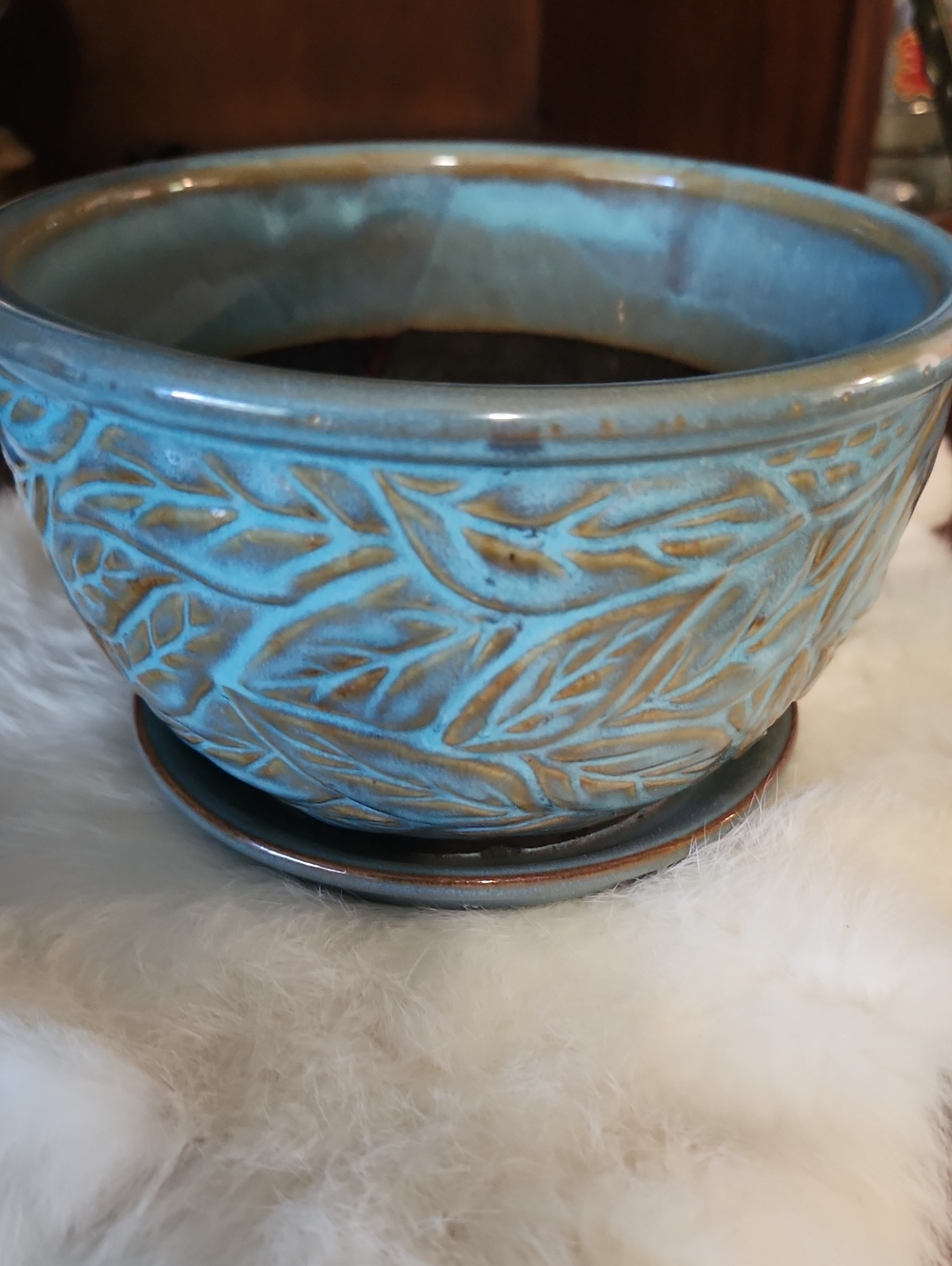 Blue Leaf-Pattern Planter